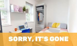 -Flat 1, 49 Arundel Avenue